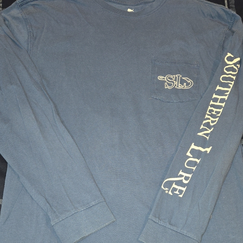 Southern Lure Men's Medium Long Sleeve Blue Tee